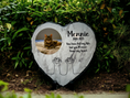 Load image into Gallery viewer, Personalized Memorial Pet Stone Heart